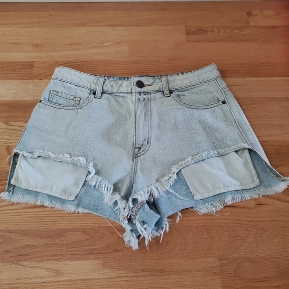 BDG High Rise Lou Hi-Low Shortie Shorts - Picture 4 of 14